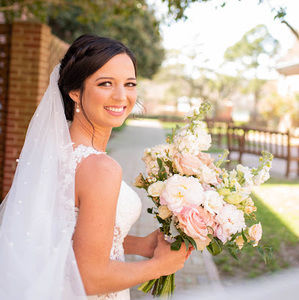 Meet your Posher, Cierra